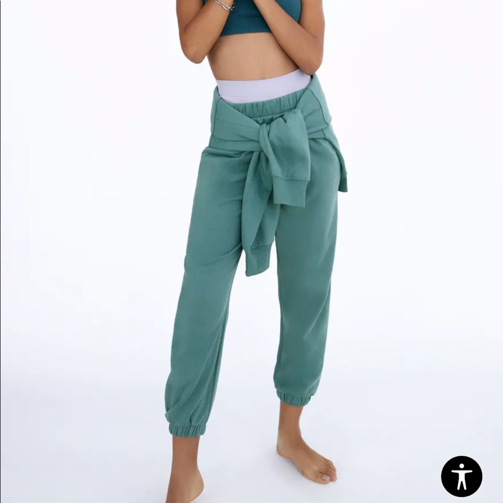 BNWT Zara forest green joggers